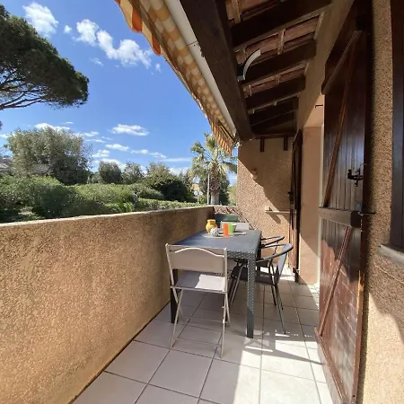 Apartment Sainte-maxime, 2 Pieces, 5 Personnes - Fr-1-226-505 *